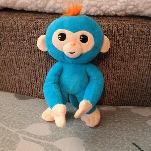 Fingerlings 9" Plush Monkey Animal Posable Arms & Legs Toy  Blue